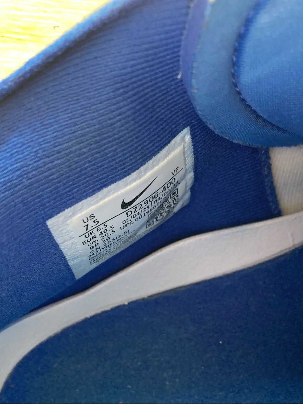 Nike Cosmic Unity 3 Team Blue White Men’s 7.5 Woman’s 9